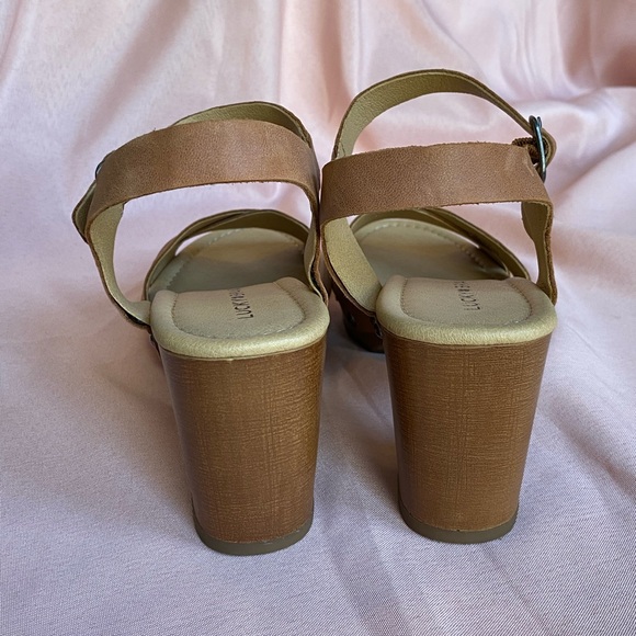 LUCKY BRAND HAIDLEE BROWN LEATHER STRAPPY BLOCK HEEL SANDALS - Picture 5 of 7